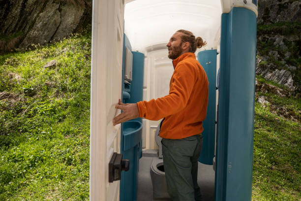 Best Luxury portable toilet rental  in East Lake Orient Park, FL